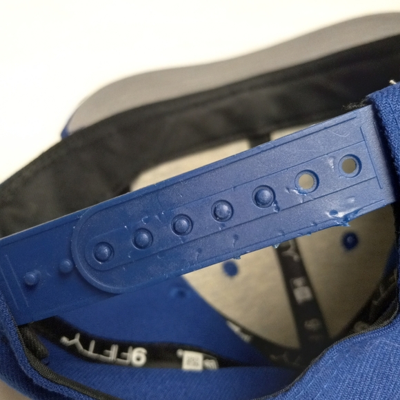 Unisex New Era U S.Soccer Team Snap Back Cap. - Picture 3 of 4